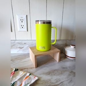 Yeti 24 oz Chartreuse